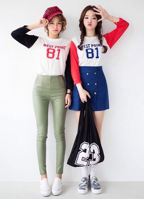 BFF Matching Outfits! | Korean Fashion Amino