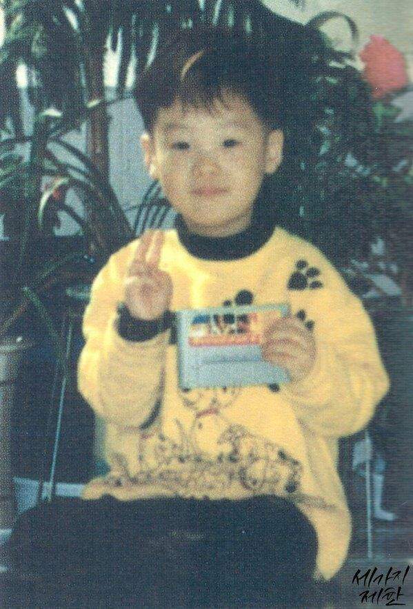 Foto 7 Member BTS Dulu dan Sekarang