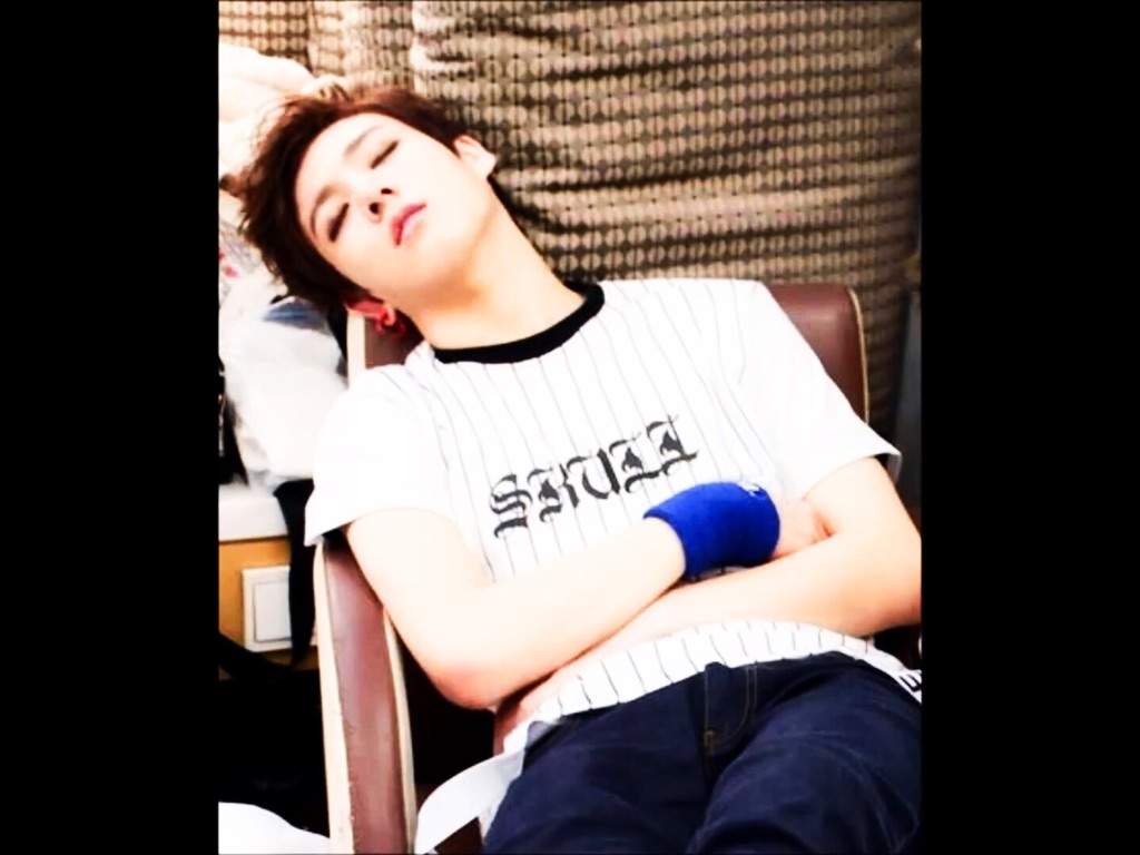 Jungkook Sleeping Ft Bts Jungkook Jeon Amino 9869