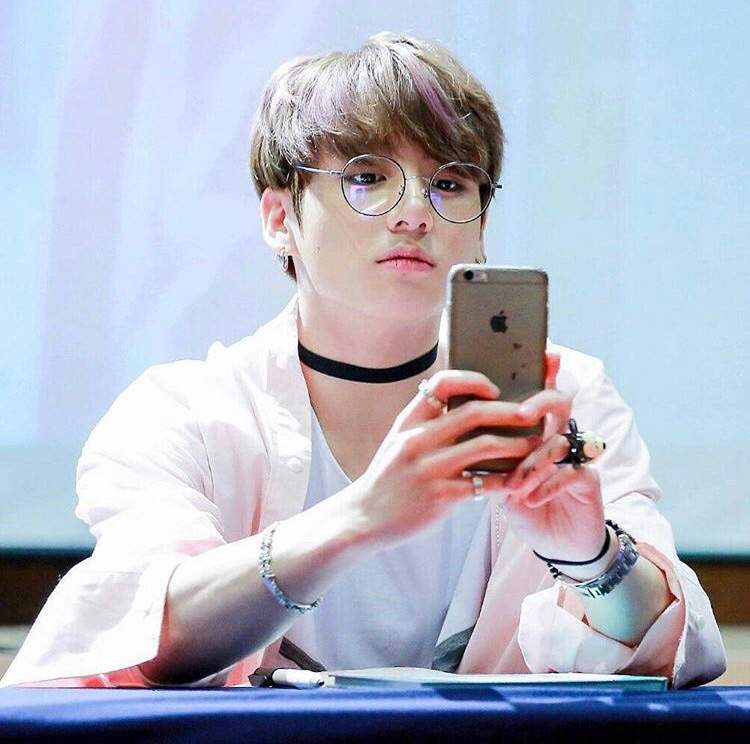 Jungkook In Glasses Armys Amino 7965