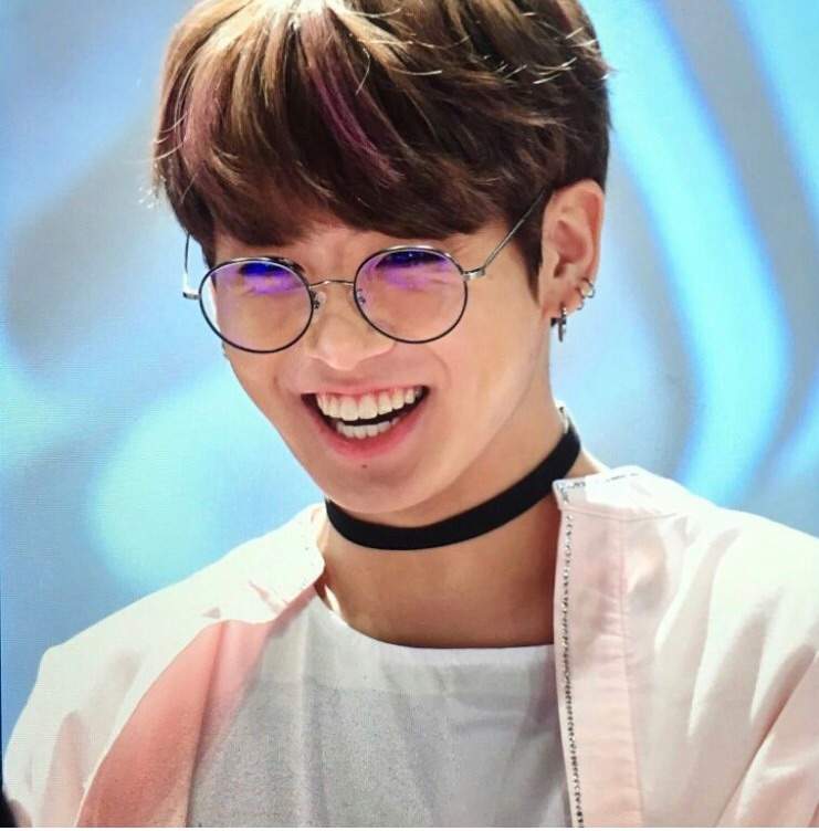 Jungkook In Glasses Armys Amino 8758