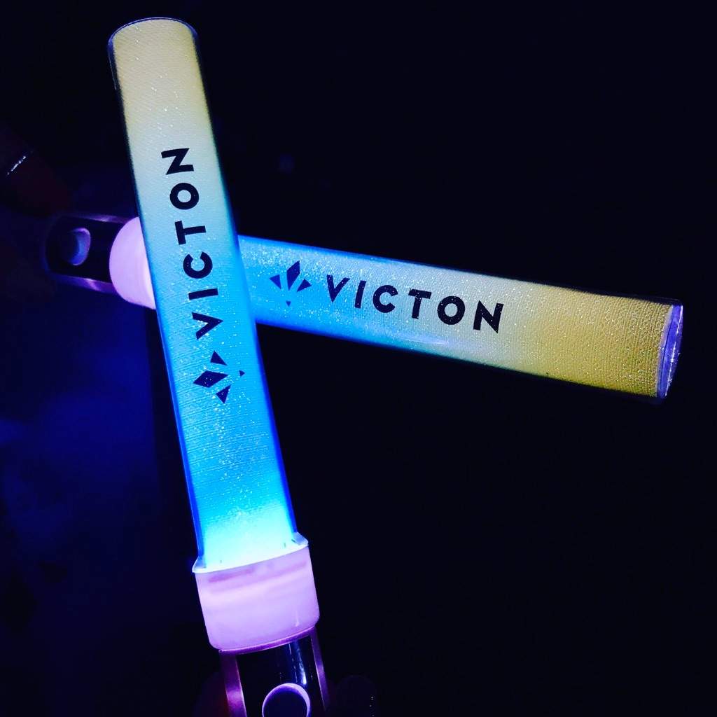 Victon Lightsticks.