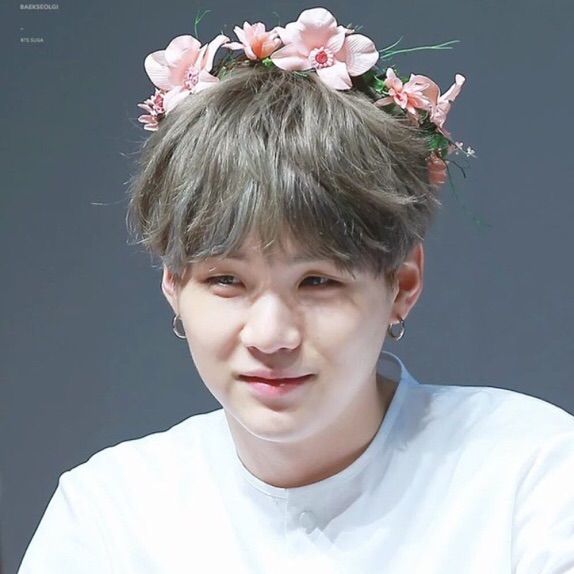 Flower crowns; appreciation post | ARMY's Amino