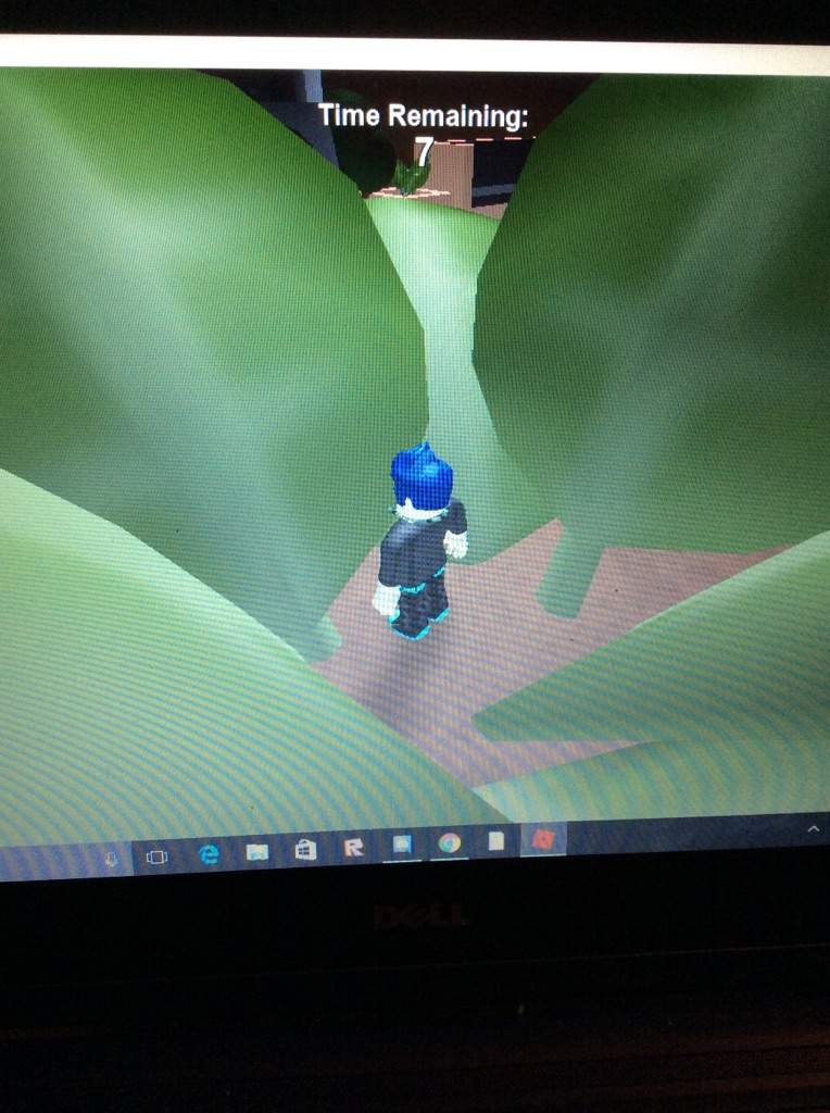 Best Hide And Seek Extreme Hiding Spot The Backyard Roblox Amino