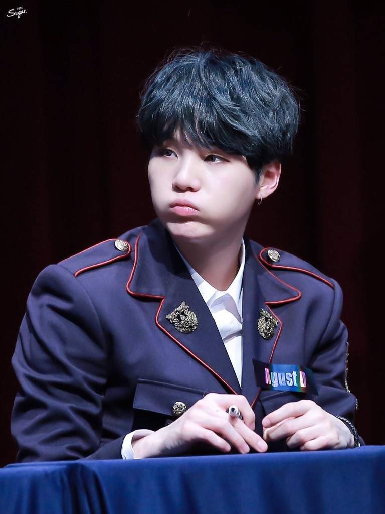 SUGA 17.02.26 HONGDAE FANSIGN | ARMY's Amino