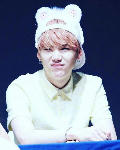 Yoongi with pink hair. | ARMY's Amino