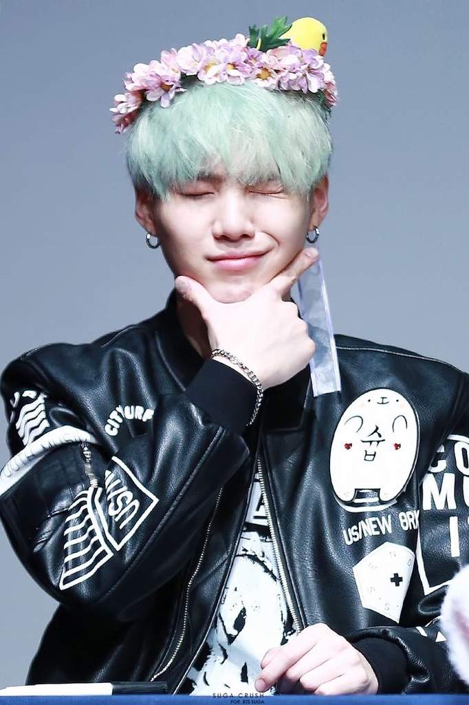 Suga flower crown 👑 | ARMY's Amino