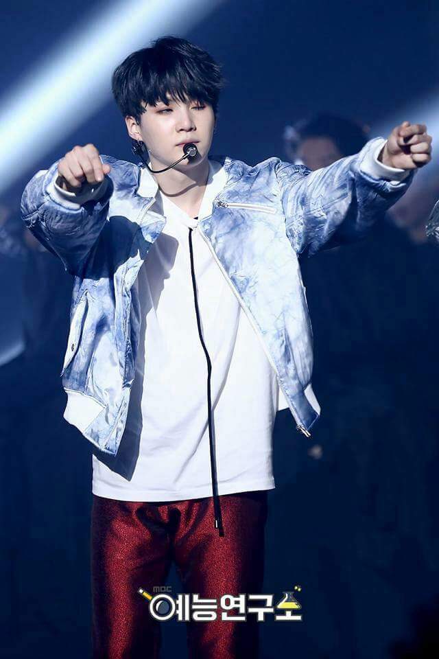 BTS Suga 'Not Today' stage pics 😍♥🌹 | ARMY's Amino