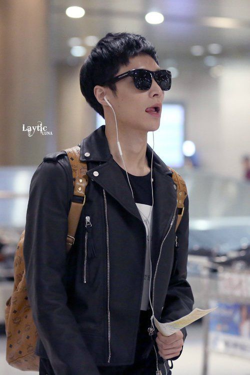 EXO Airport Fashion  EXO (엑소) Amino