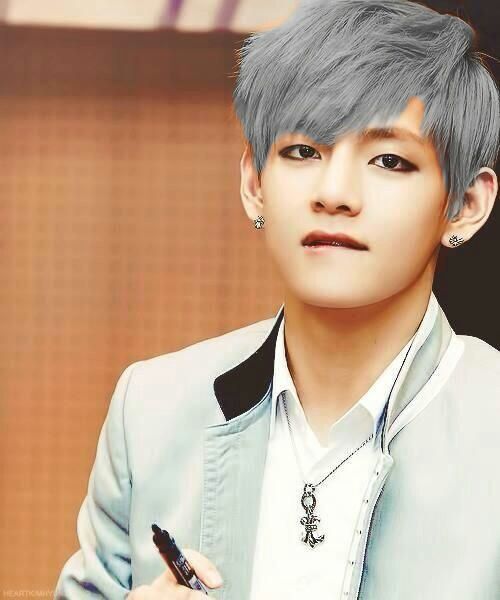 Taehyung Grey hair & eyes | ARMY's Amino