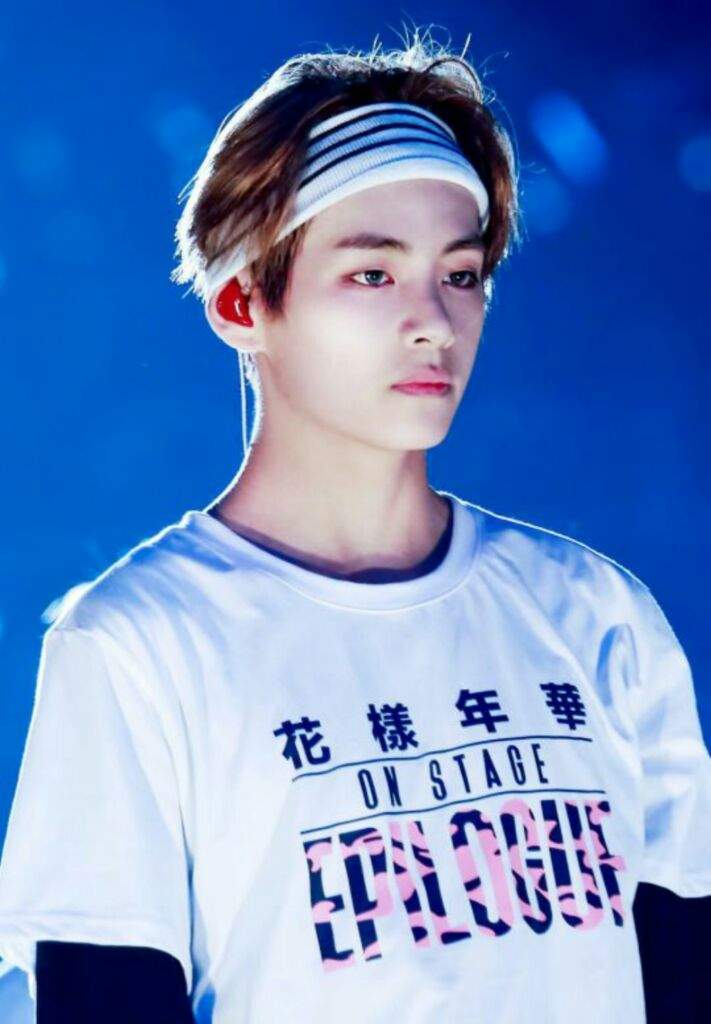 Tae with headband pencil drawing & appreciation | ARMY's Amino