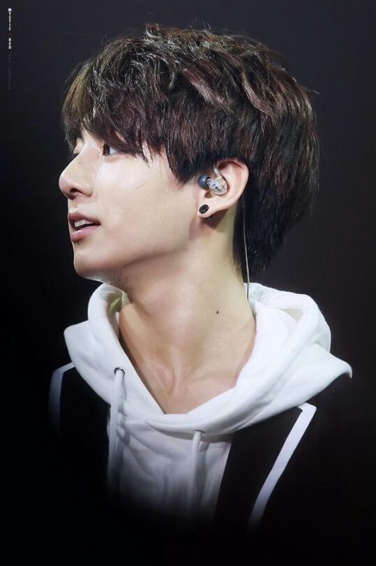 Jungkooks Beautiful Scar Armys Amino