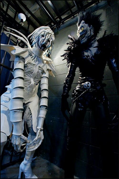 Featured image of post Cosplay De Rem Death Note