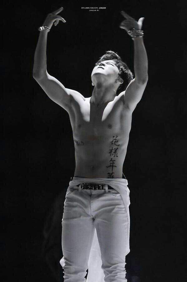 16 Pics Of Shirtless Jimin ARMY S Amino