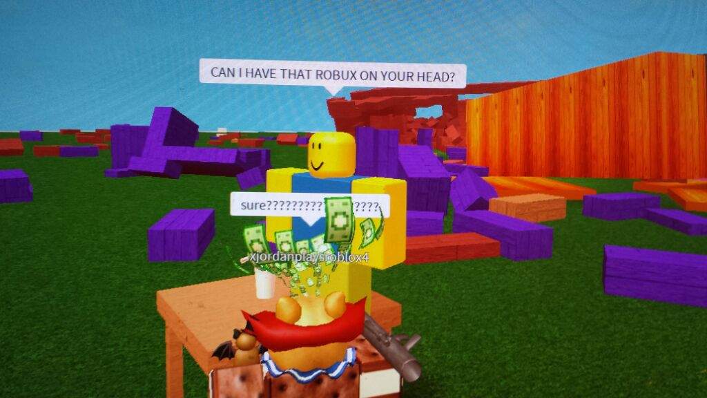 What A Noob Would Do If He Saw Robux On Someone S Head Roblox Amino - how do i see someones robux