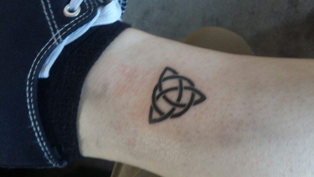 Triquetra Tattoo Pagans Witches Amino