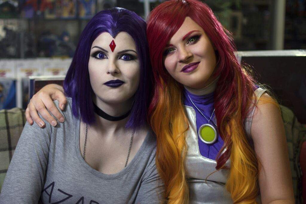 Raven and starfire cosplay