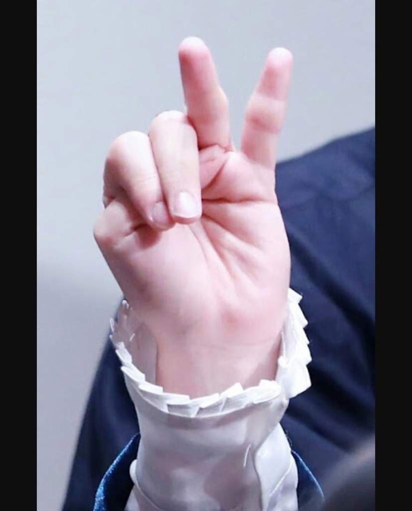 Jimin Smol Hands Appreciation ARMYs Amino