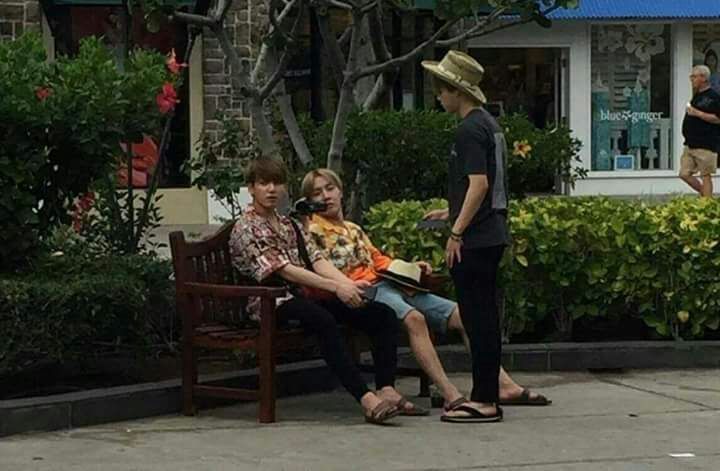 BTS in Hawaii (Back to Korea) | ARMY's Amino