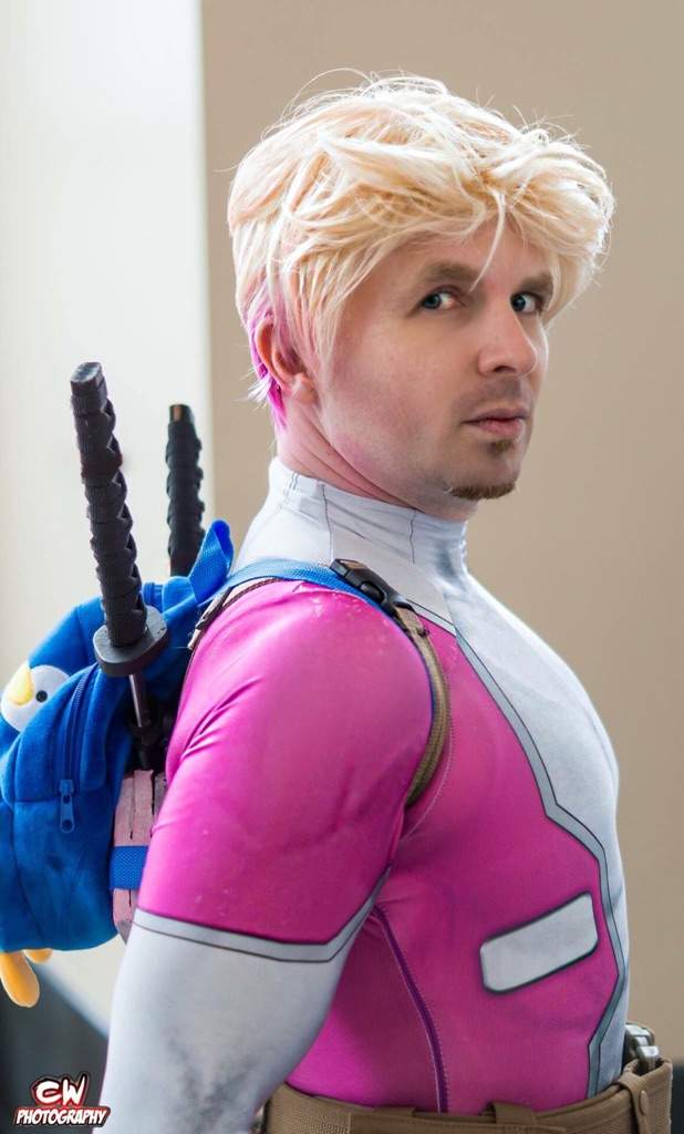 Genderbent Gwenpool | Wiki | Cosplay Amino