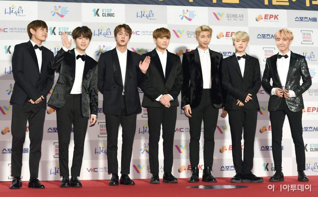 BTS and RED CARPET™ 2016/2017!!! | ARMY's Amino