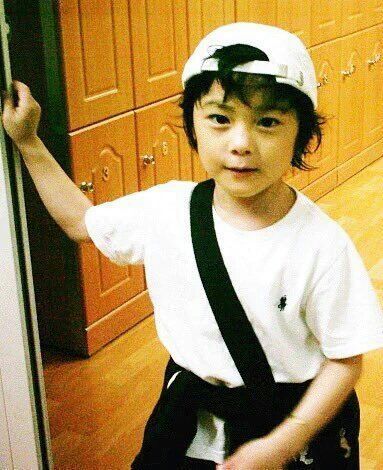 Moonbin childhood | Astro Amino