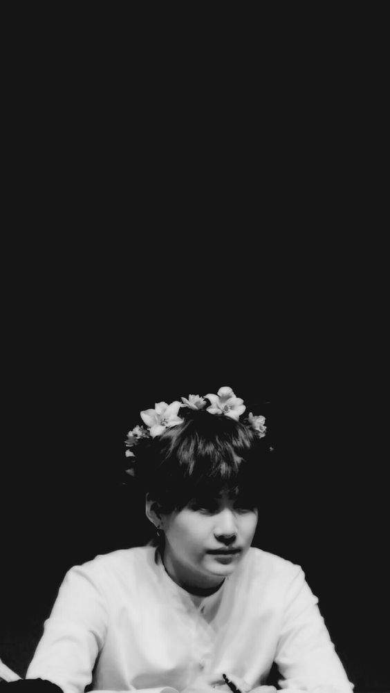 Min Yoongi Black And White Armys Amino 8162