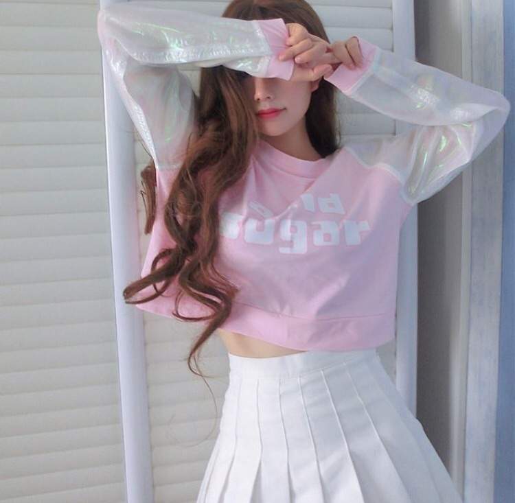 aesthetic korean skirt outfit