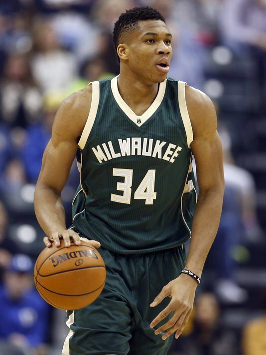 Why Giannis Antetokounmpo Should Win DPOY | Hardwood Amino