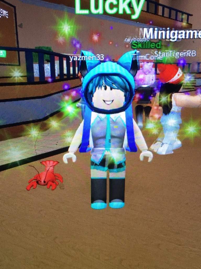 Today I M Cosplaying Hatsune Miku Roblox Amino - weeaboo song on roblox
