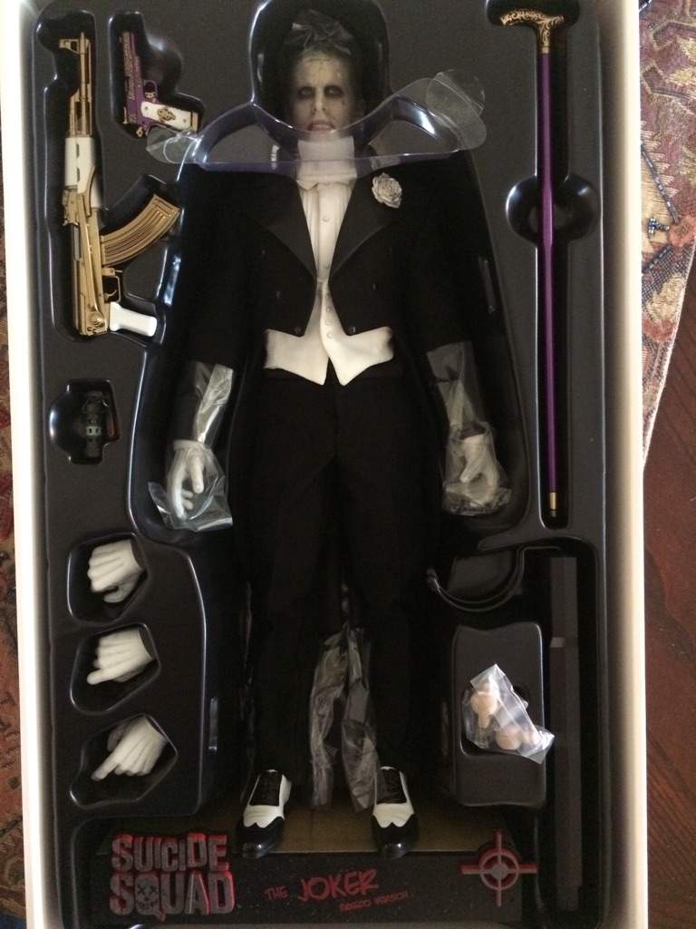 Hot Toys Suicide Squad The Joker Tuxedo Version Unboxing Toys Amino