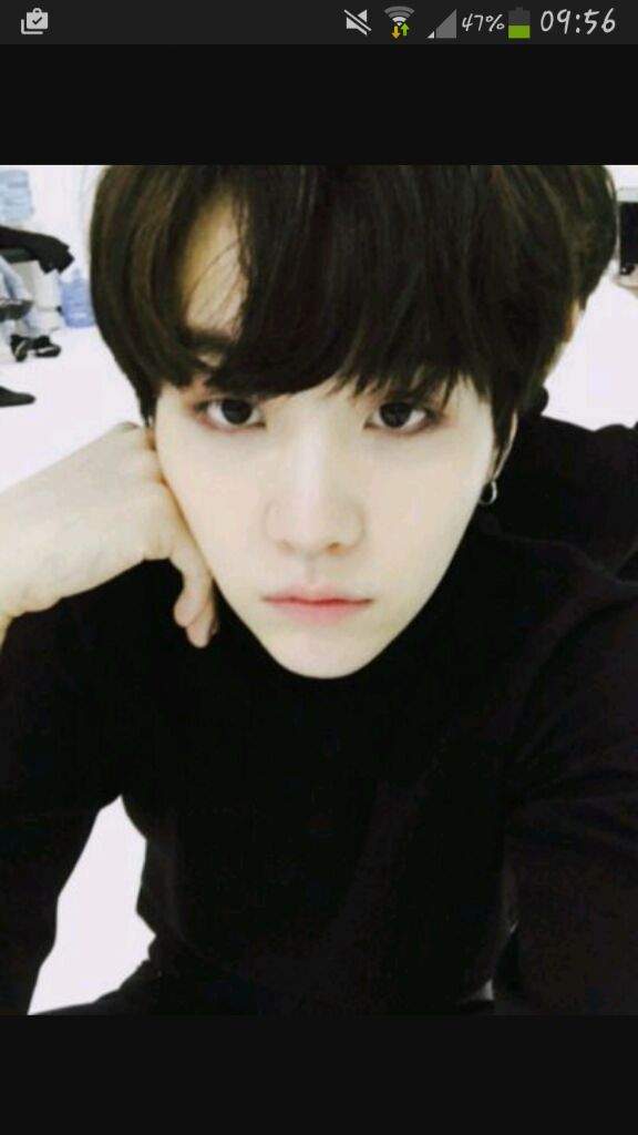 Day 2- Suga Selfie (30 Day BTS Challenge) | ARMY's Amino