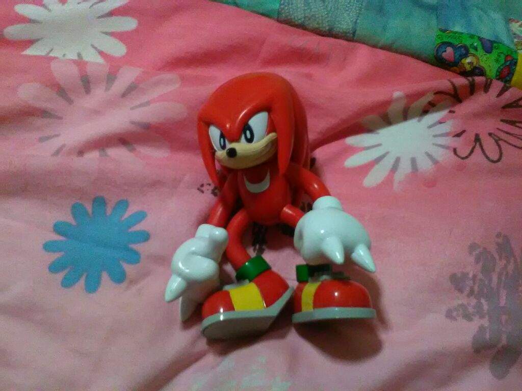 toy island knuckles