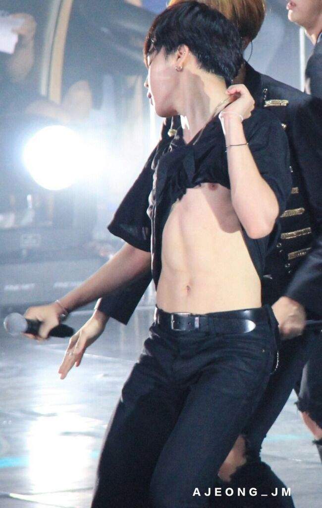 Black haired Jimin appreciation post Park Jimin Amino