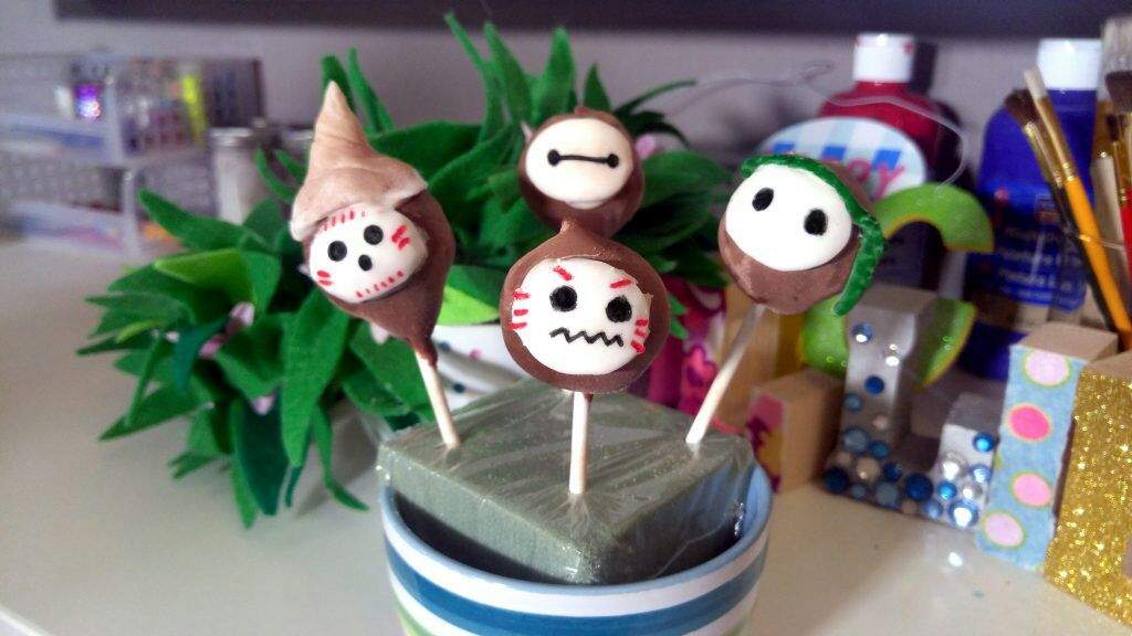 Diy Moana Kakamora Brownie Pops Moana Cake Pop Recipe And Tutorial Moana Birthday Ideas Baking Amino