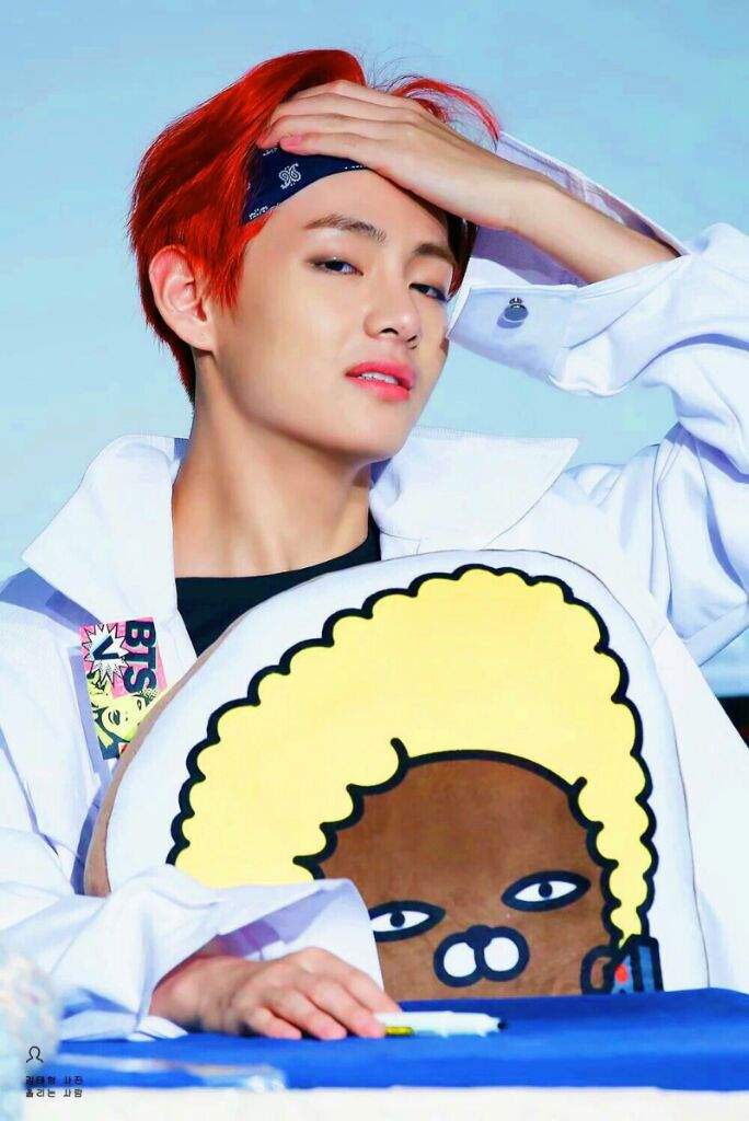 Tae in headbands is my aesthetic 👌💖😠| Kim Taehyung Amino