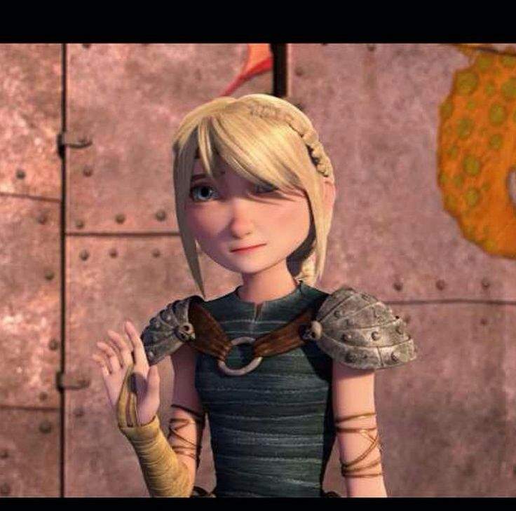 × Astrid Hofferson × | Wiki | H.T.T.Y.D Amino