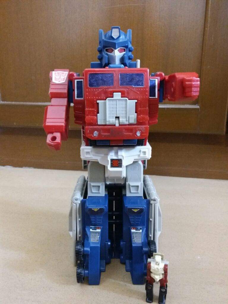 powermaster optimus prime 1988