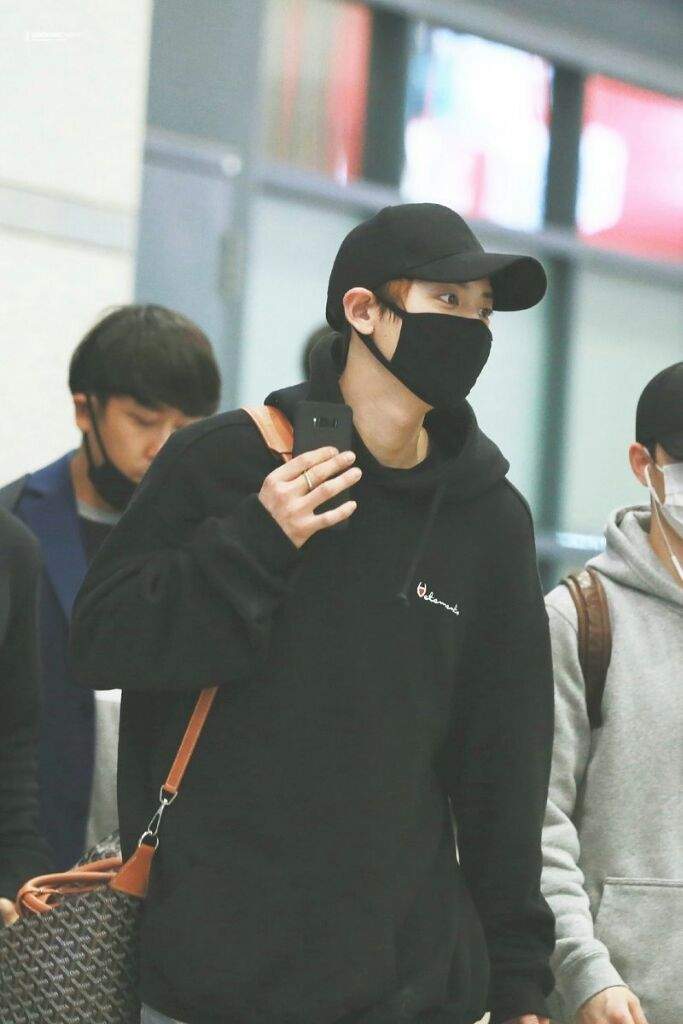 170430 Incheon Airport | EXO (엑소) Amino