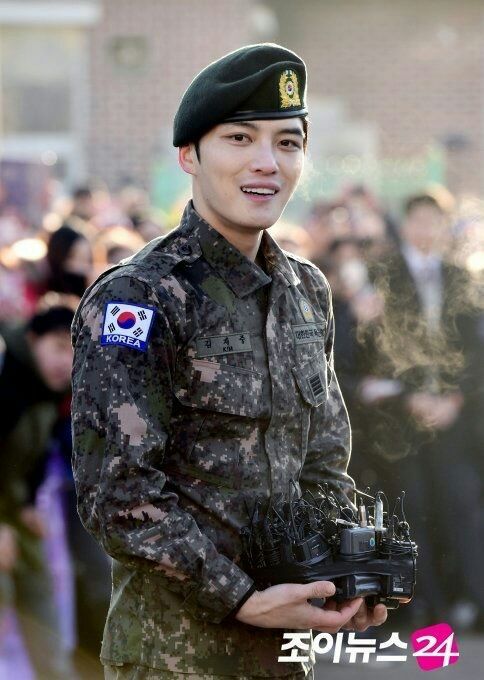 Jaejoong + military uniform ♡ | Kim JaeJoong | 김재중 Amino