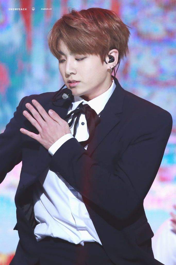 Jungkook Live Pictures #1 | ARMY's Amino