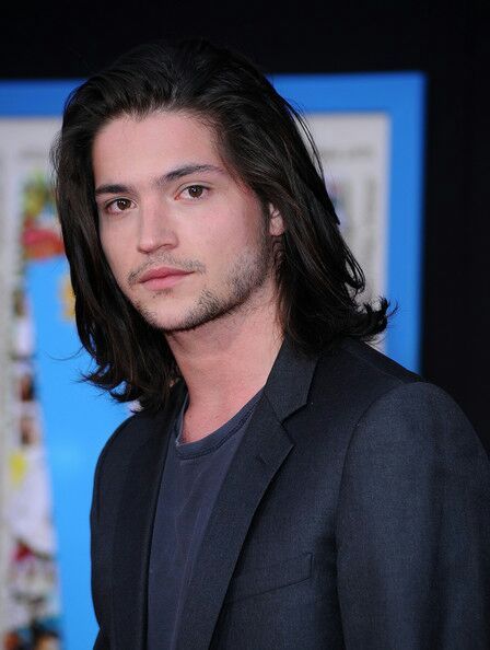 Thomas McDonell | Wiki | The 100 Amino