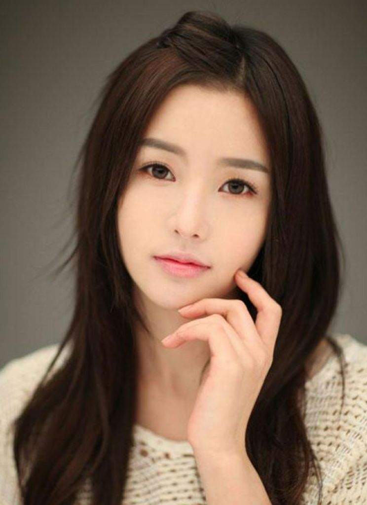 ♡ji Hyun Lee♡ Wiki Asian Roleplay Community Amino 2390