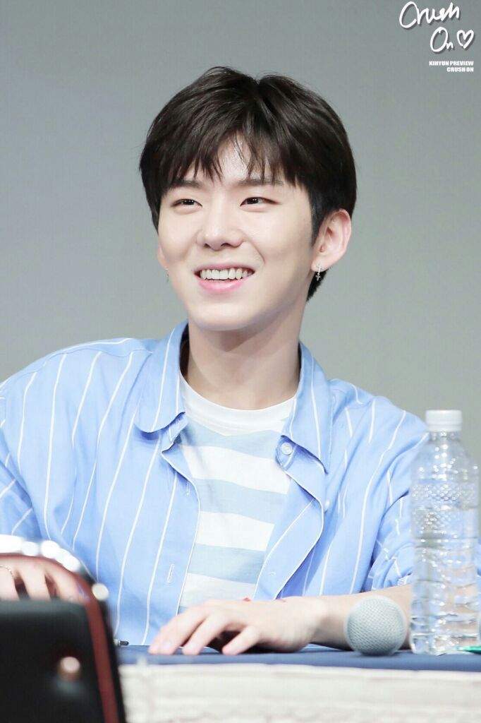 Kihyun's smile spam 10/∞ | MONBEBE Amino