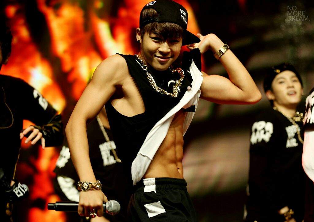 Jimins Abs 🙈 Armys Amino 