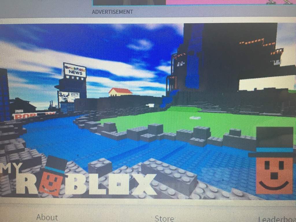 4 Games You Should Try Today Roblox Amino - this is actually a well designed game especially considering the fact that it s based off of the 2008 version of roblox the graphics the buildings