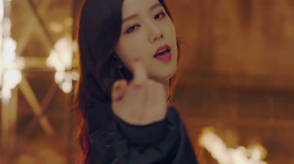 Jisoo PLAYING WITH FIRE mv makeup look! | BLINK (블링크) Amino
