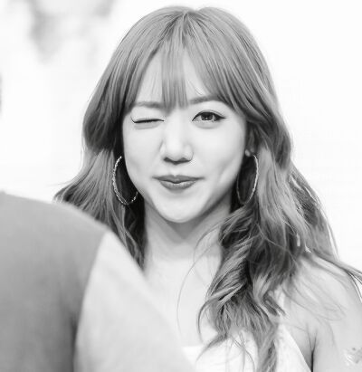 иαм | Wiki | Females Of Kpop Amino