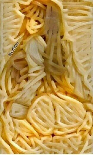 All I see are noodles | Anime Amino