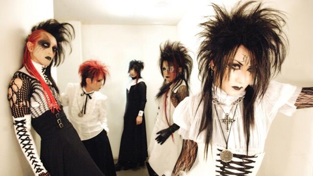 Moi Dix Mois Wiki Little Rockers Amino